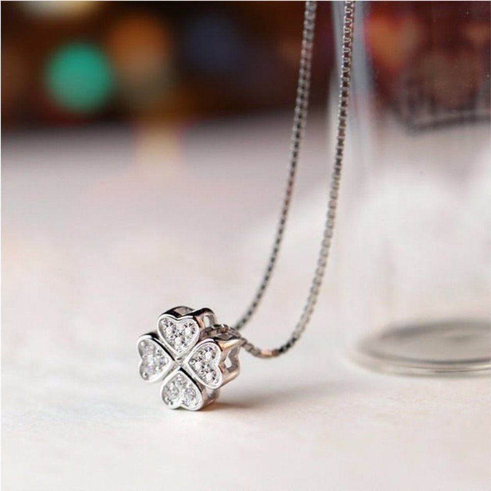 NEW 925 Sterling Silver Diamond Clover Necklace F - Picture 3 of 6